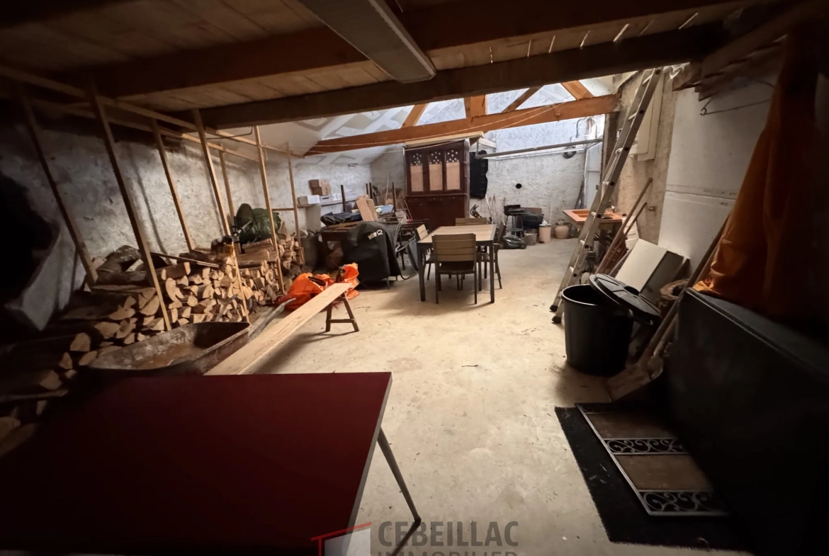 Maison de village rénovée avec 4 chambres à Cézens – Gîte de charme 