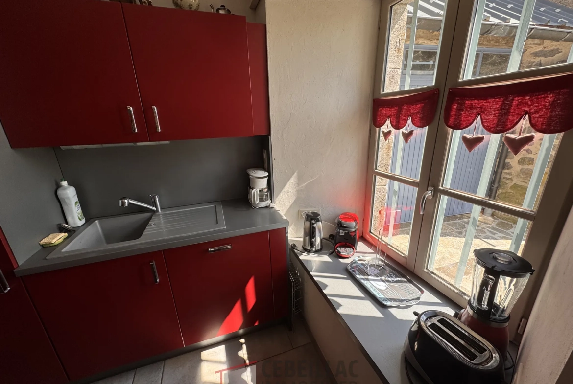 Maison de village rénovée avec 4 chambres à Cézens – Gîte de charme 