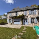 Maison de village rénovée avec 4 chambres à Cézens – Gîte de charme