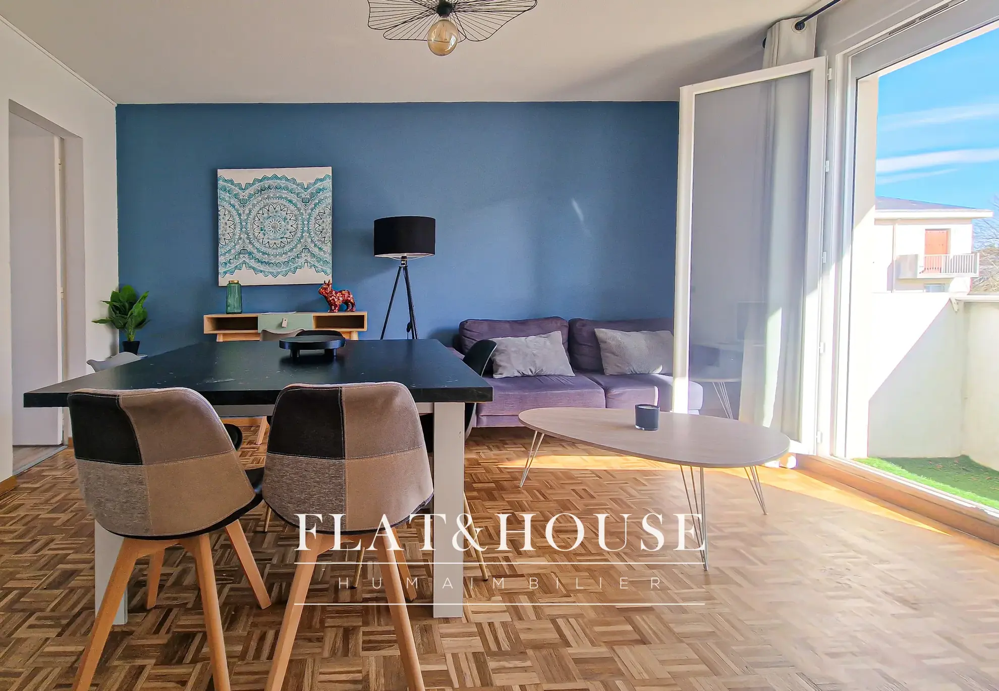 Appartement T4 rénové à Cholet avec balcon et cave, idéal investissement ou résidence principale 