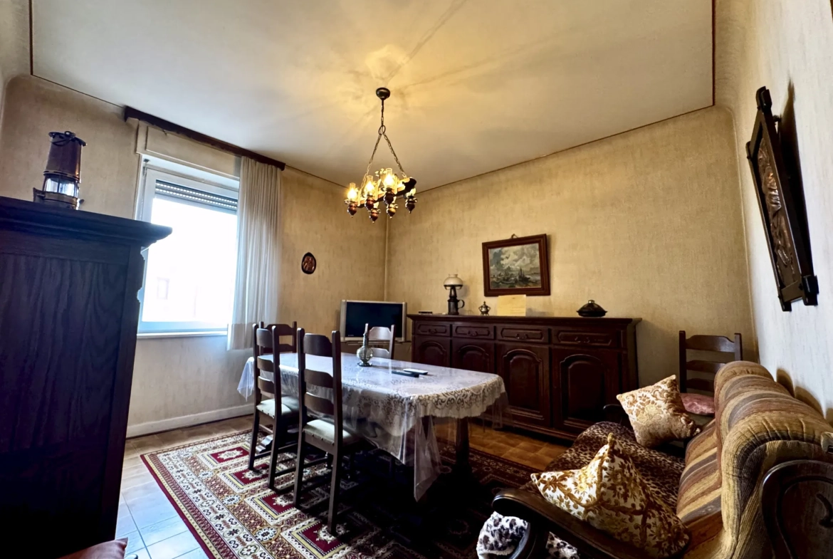 Appartement 4 pièces de 83,30 m² à vendre à FREYMING-MERLEBACH 