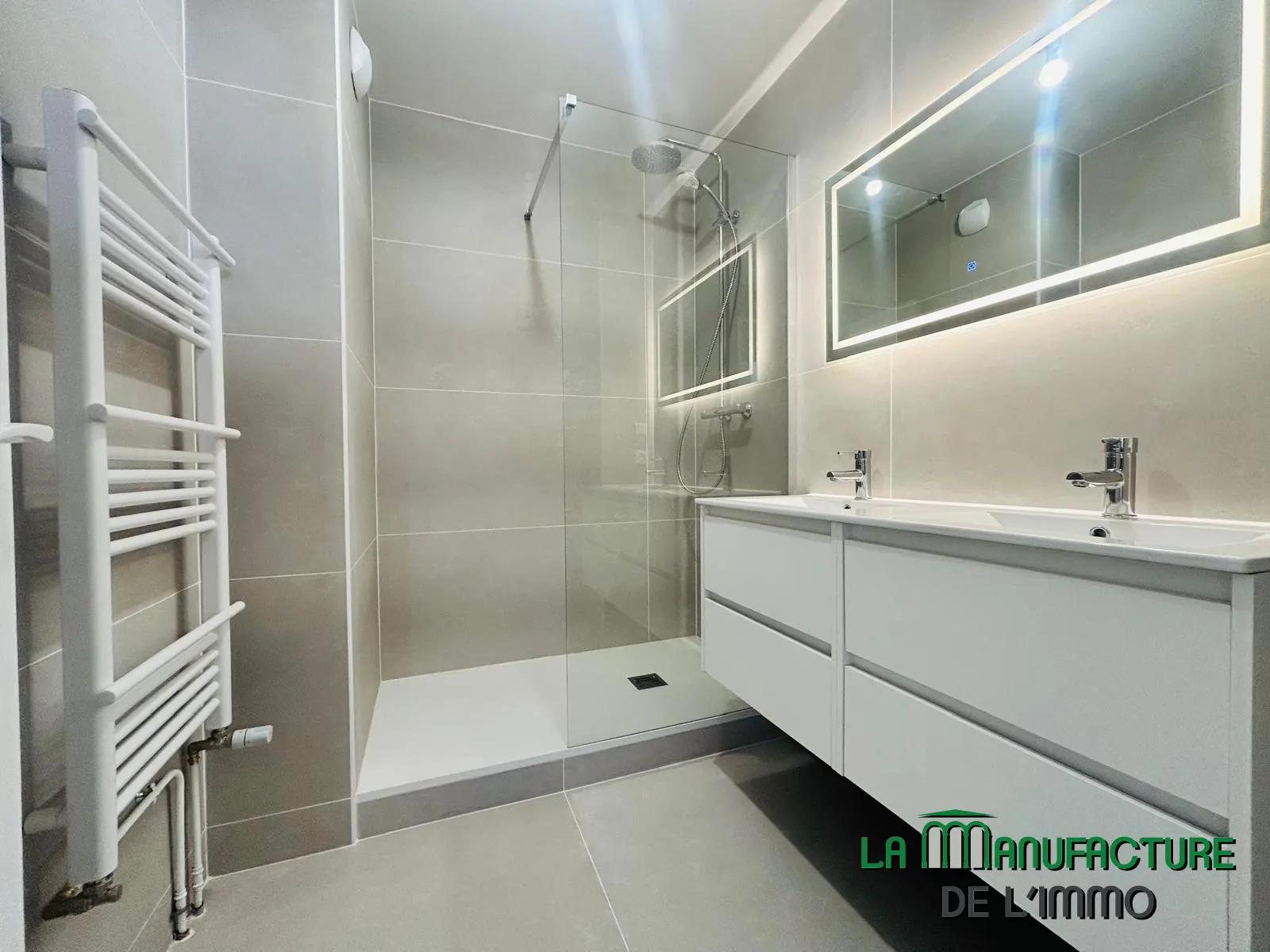Appartement T3 rénové à Saint-Étienne Fauriel - Spacieux et lumineux 