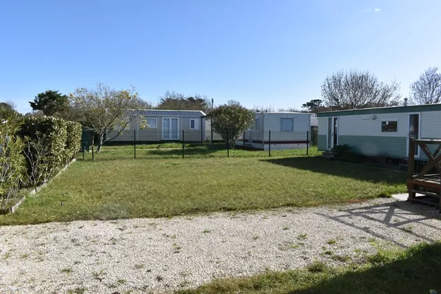 Terrain de loisirs avec mobil-homes à Saint Denis d'Oléron – Proximité plage et marché 