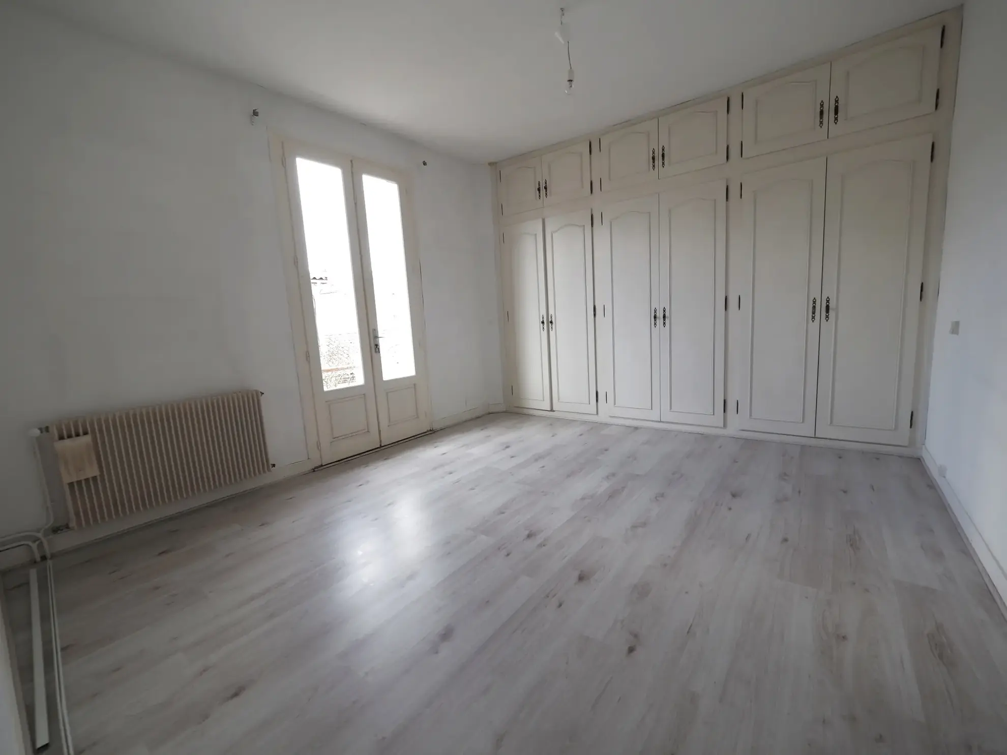Maison à rénover de 90 m2 avec jardin à Marmande proche centre 