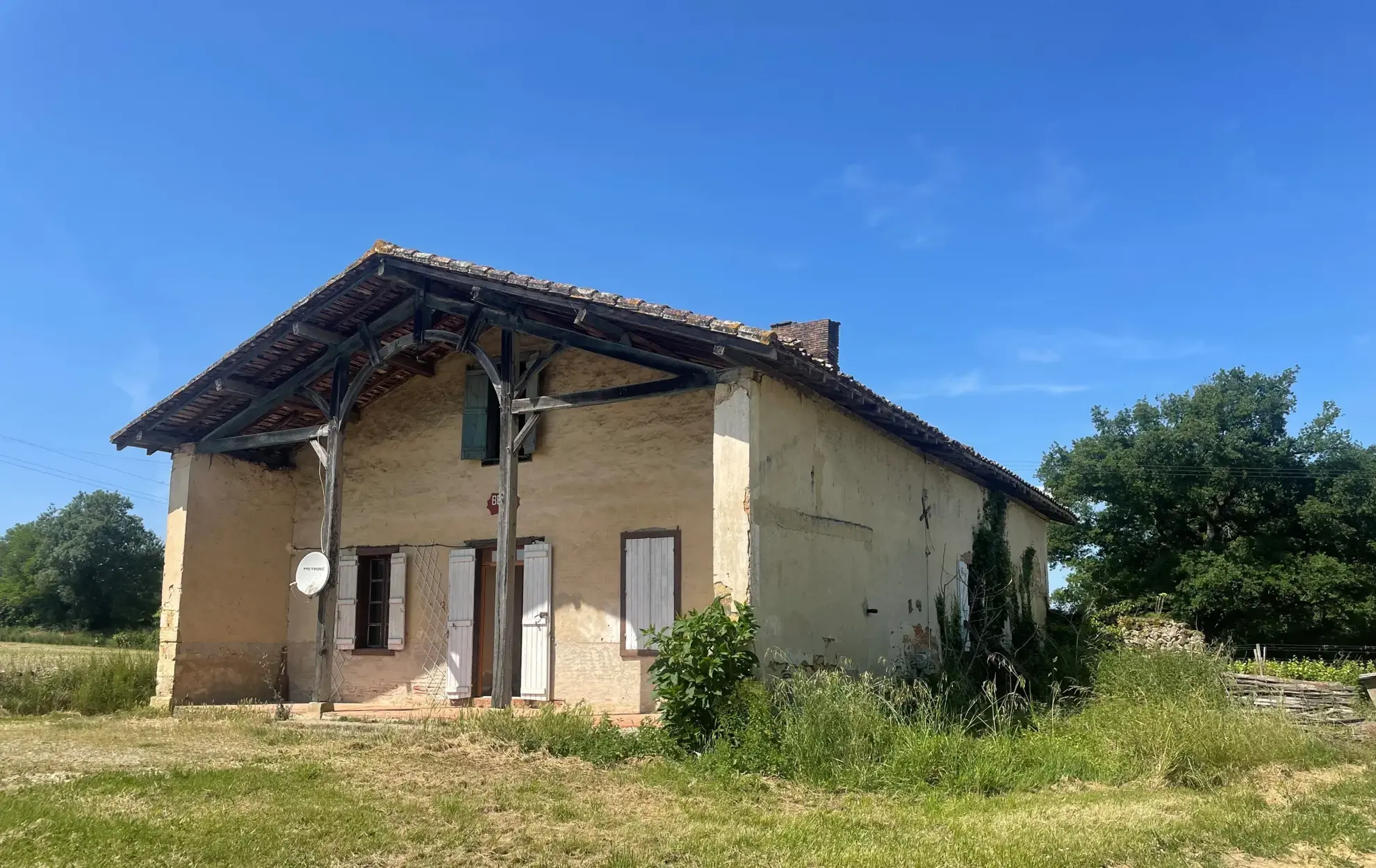 Maison en pierre de 118 m² à rénover avec terrain à Betbezer d'Armagnac 