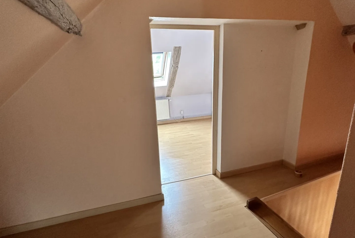 Maison de village à Cléréy, 15 min de Troyes, jardin et potentiel d'aménagement 