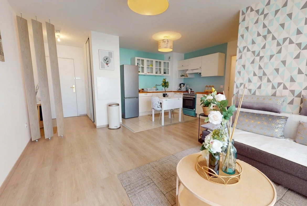 Appartement F3 avec balcon et parking à Drancy Centre-Ville 
