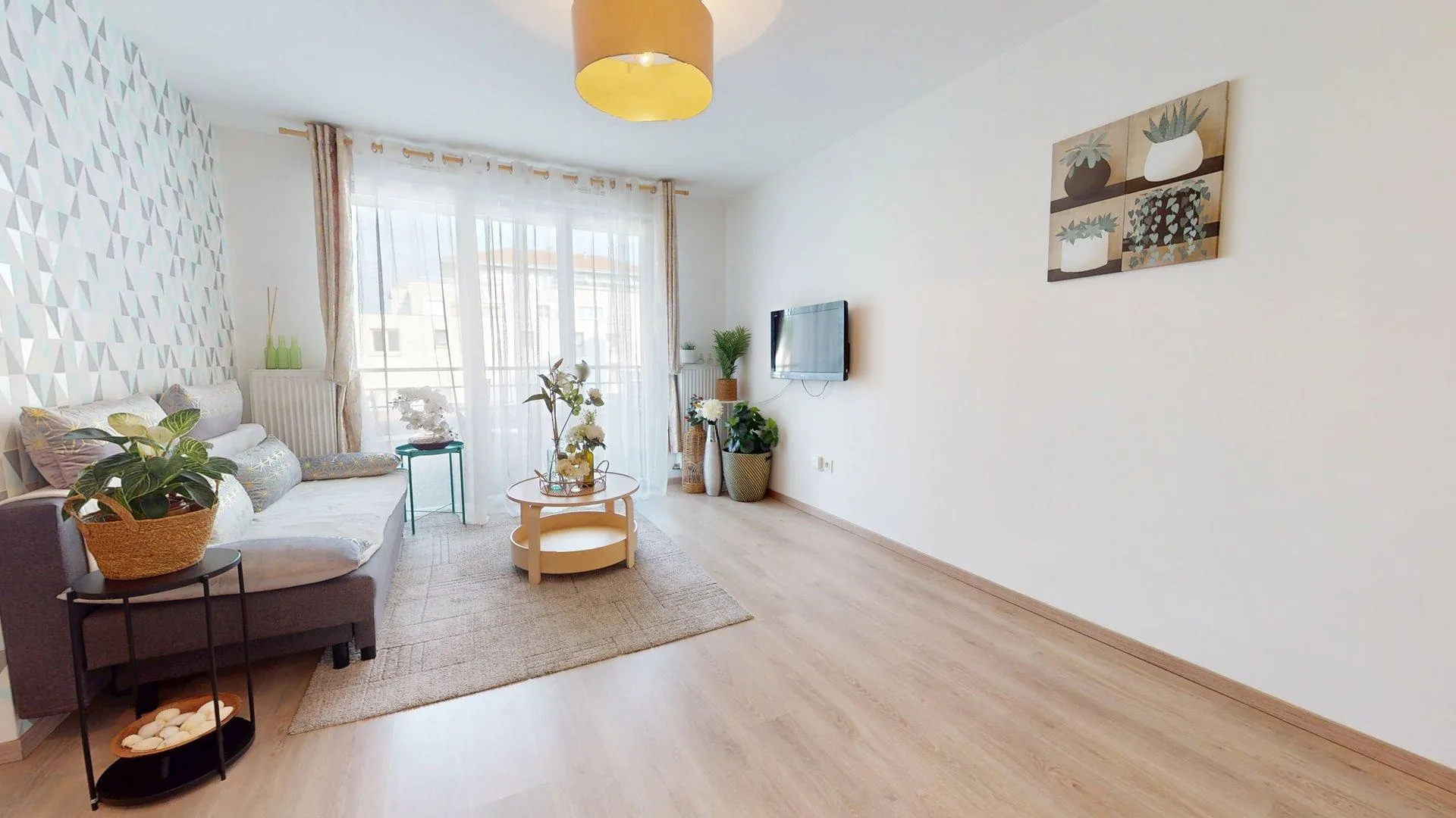 Appartement F3 avec balcon et parking à Drancy Centre-Ville 