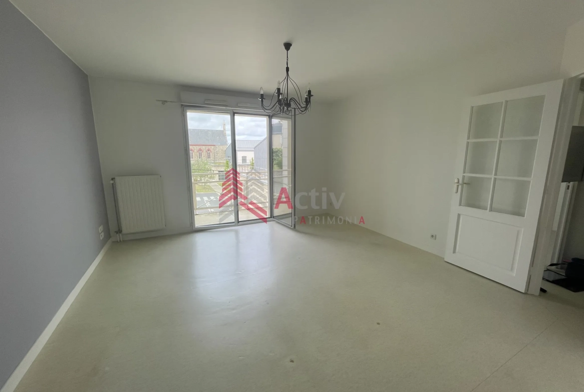 Appartement T2 à vendre à Plancoet avec balcon, cave et garage - résidence sécurisée 