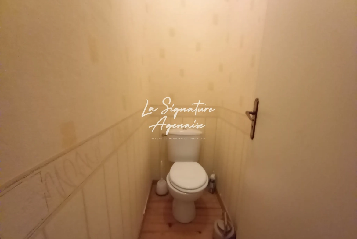 Maison de ville avec terrasse en centre-ville d'Agen à vendre 