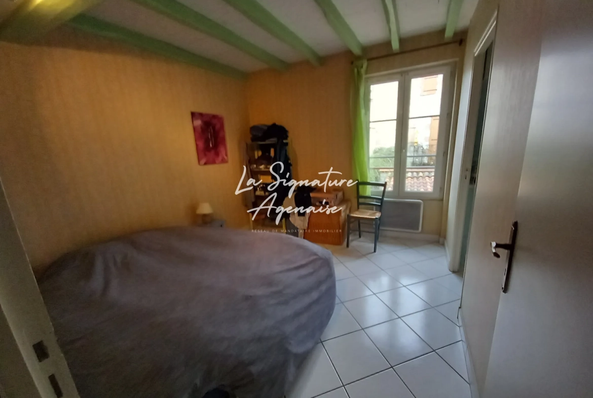 Maison de ville avec terrasse en centre-ville d'Agen à vendre 