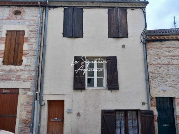 Maison de ville avec terrasse en centre-ville d'Agen à vendre