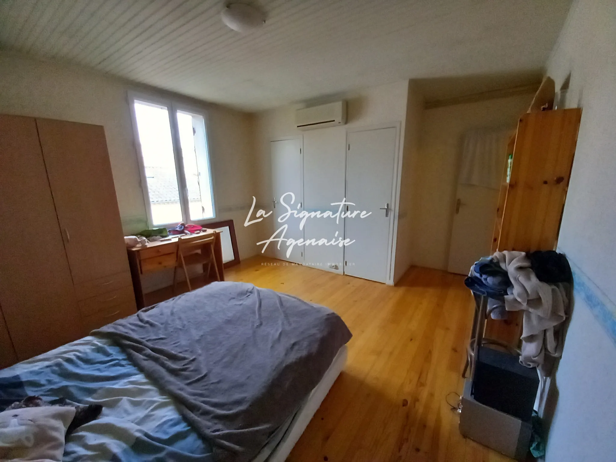 Maison de ville avec terrasse en centre-ville d'Agen à vendre 