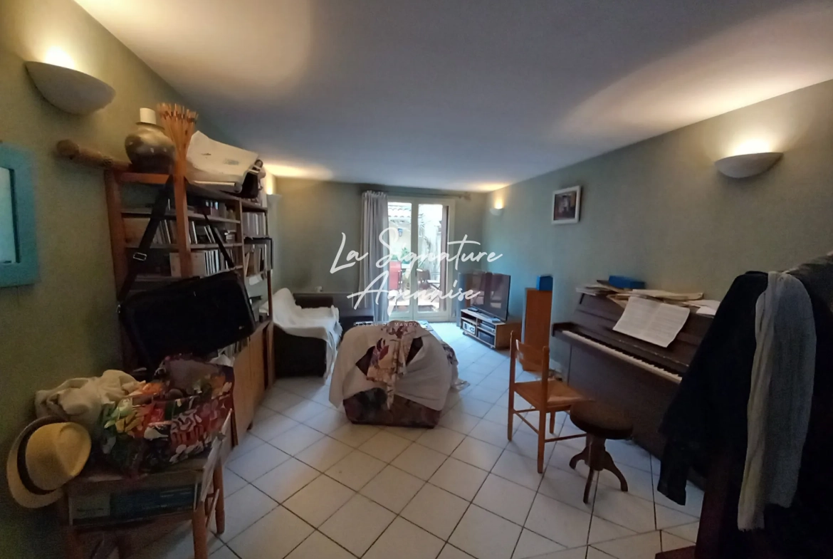 Maison de ville avec terrasse en centre-ville d'Agen à vendre 