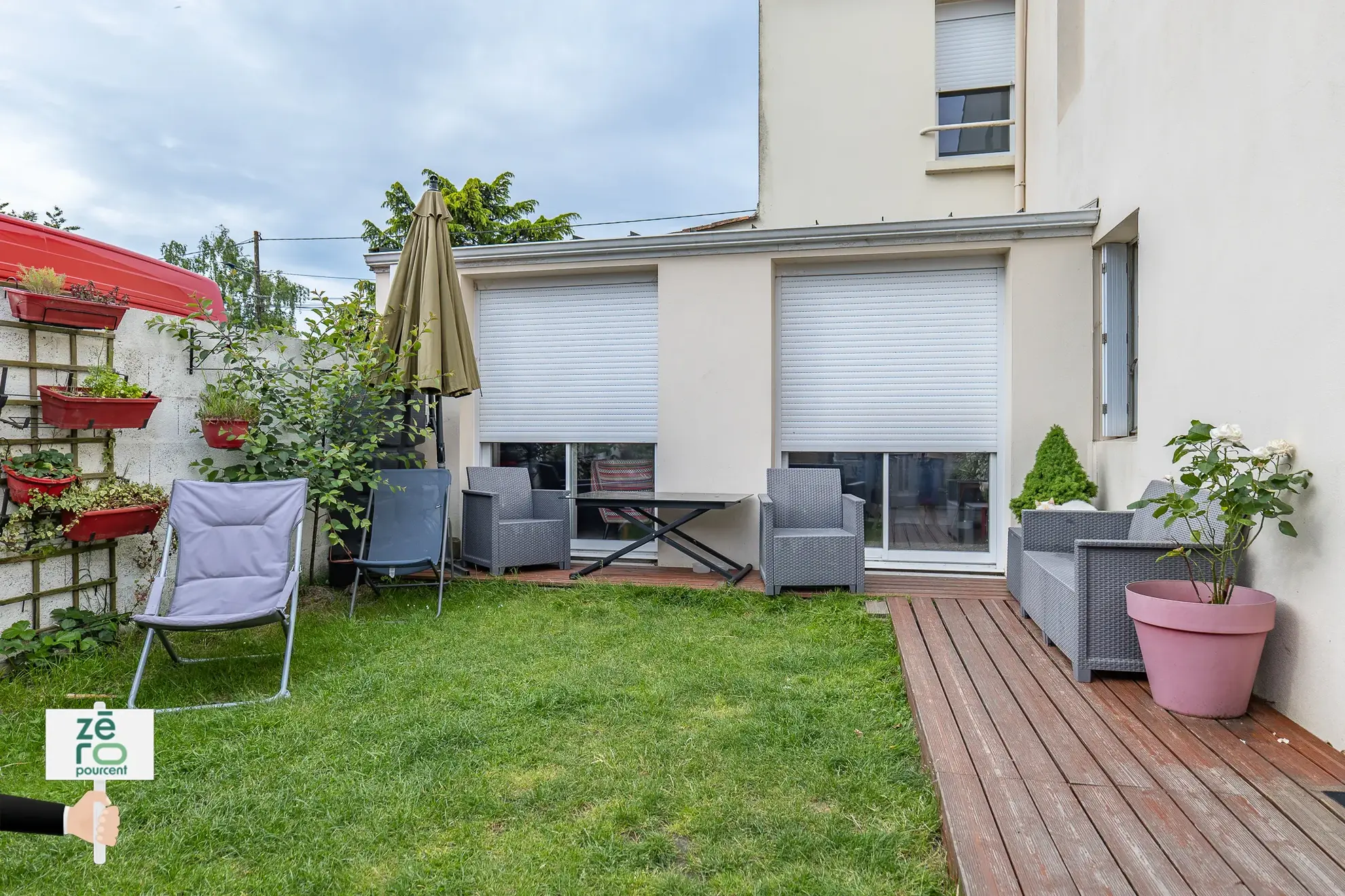 Maison familiale de 82 m² à Bouguenais avec jardin et proximité commodités 