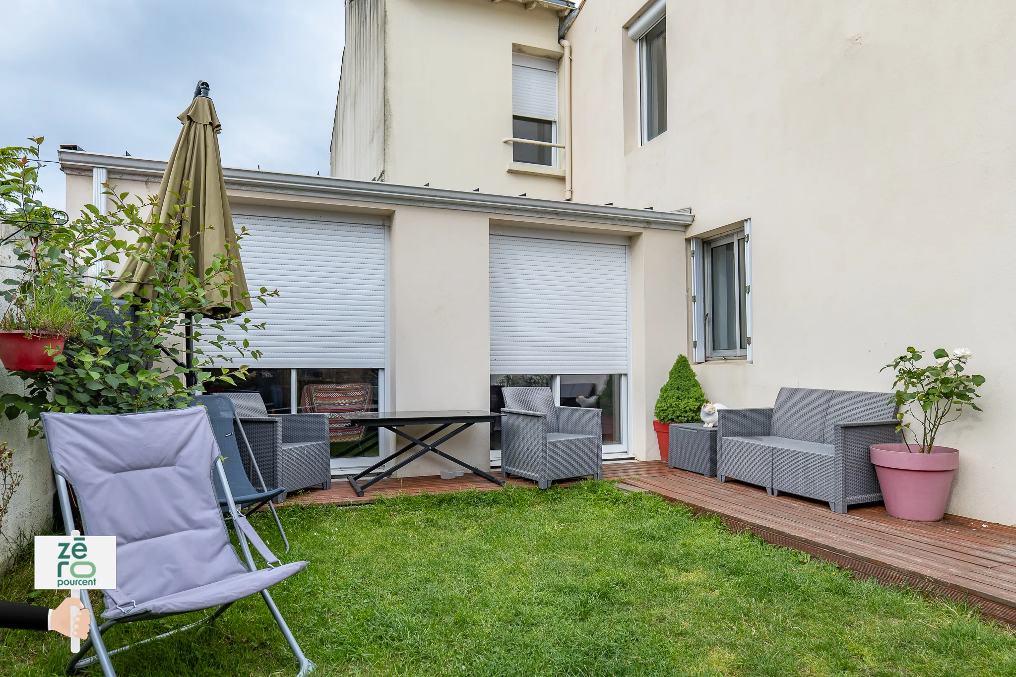 Maison familiale de 82 m² à Bouguenais avec jardin et proximité commodités 