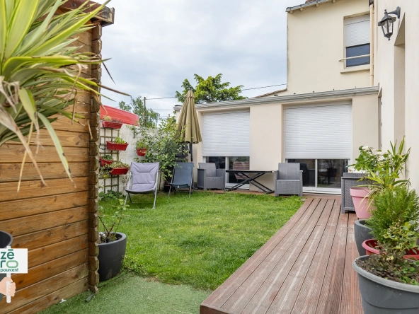 Maison familiale de 82 m² à Bouguenais avec jardin et proximité commodités