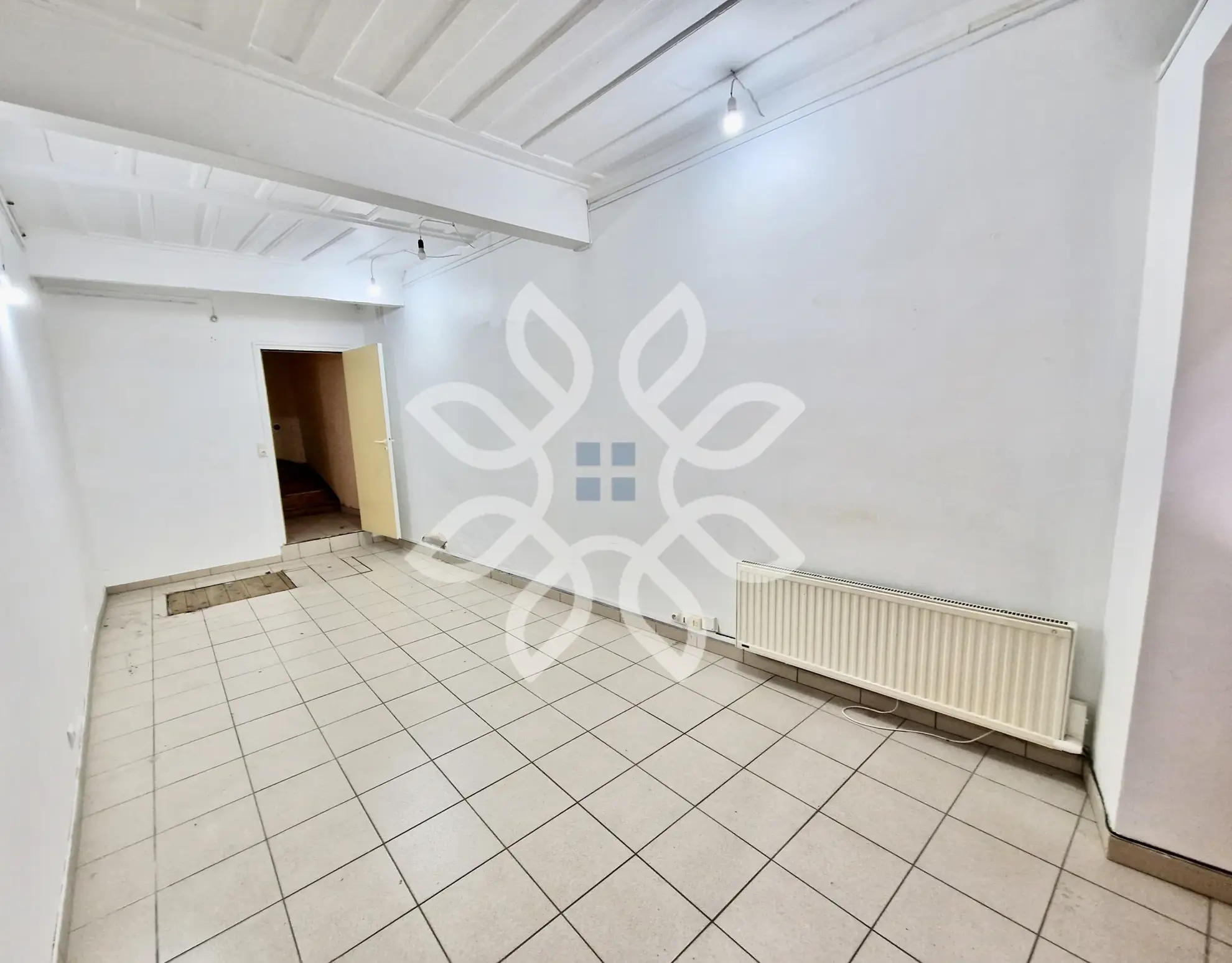 Immeuble à Brioude avec fort potentiel de rendement locatif en cœur de ville 