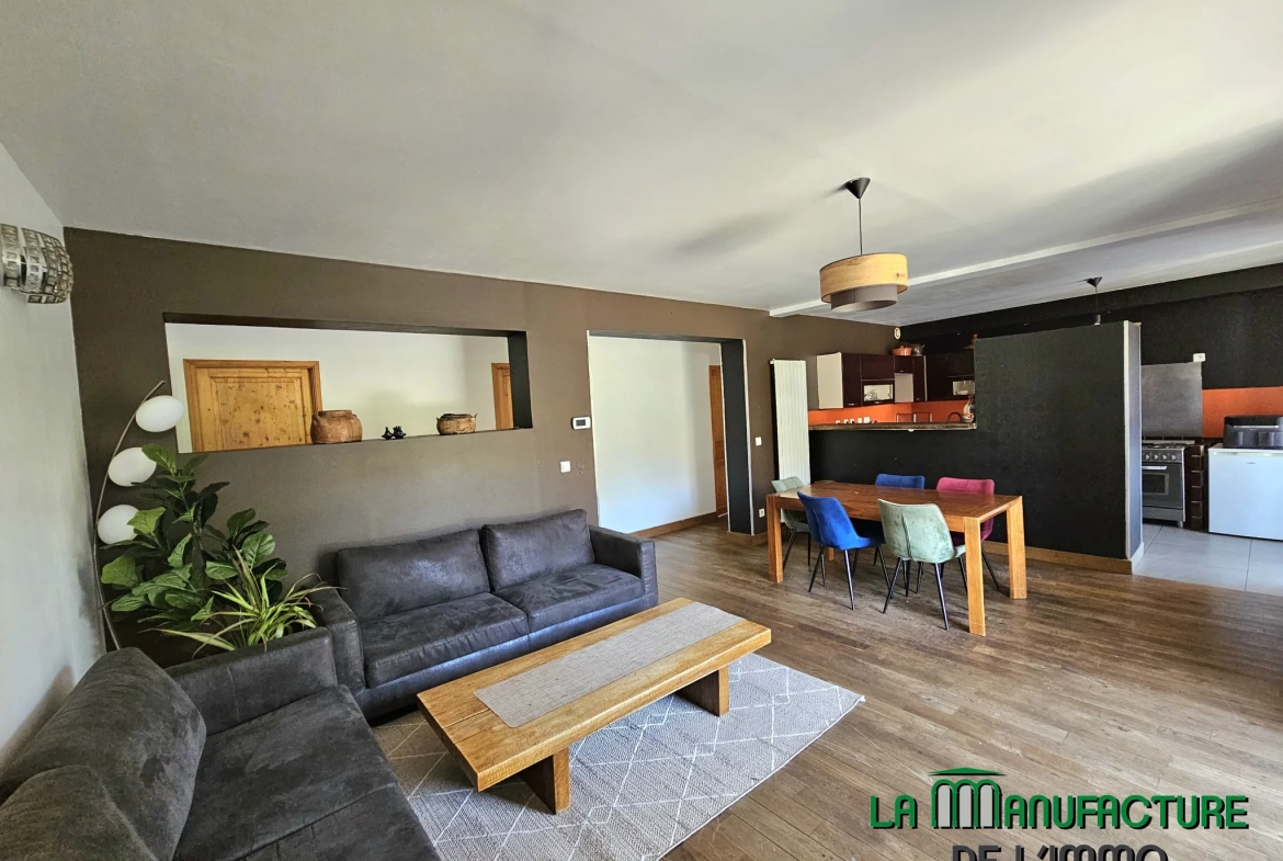 Appartement F4 lumineux de 82,70 m² à La Ricamarie, proche commodités 