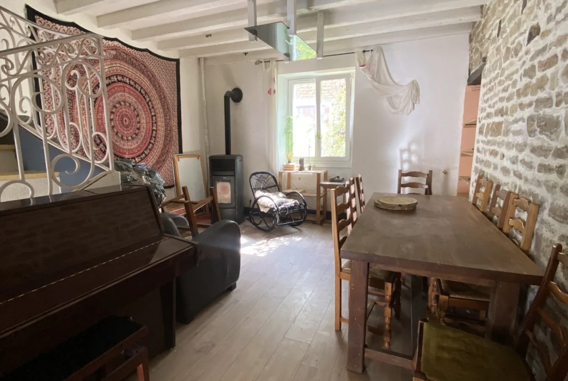 Maison à vendre à Blaisy-bas, proximité Dijon, 4 chambres, terrasse, garage, 169 500 € 