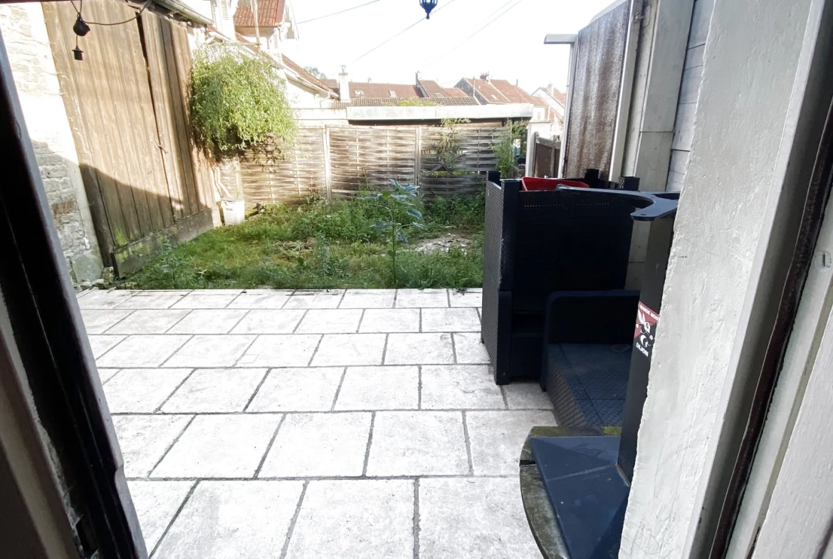 Maison à vendre à Blaisy-bas, proximité Dijon, 4 chambres, terrasse, garage, 169 500 € 