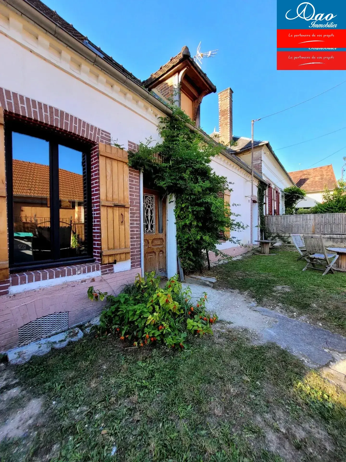 Maison de caractère rénovée avec jardin à Aix-Villemaur-Palis 