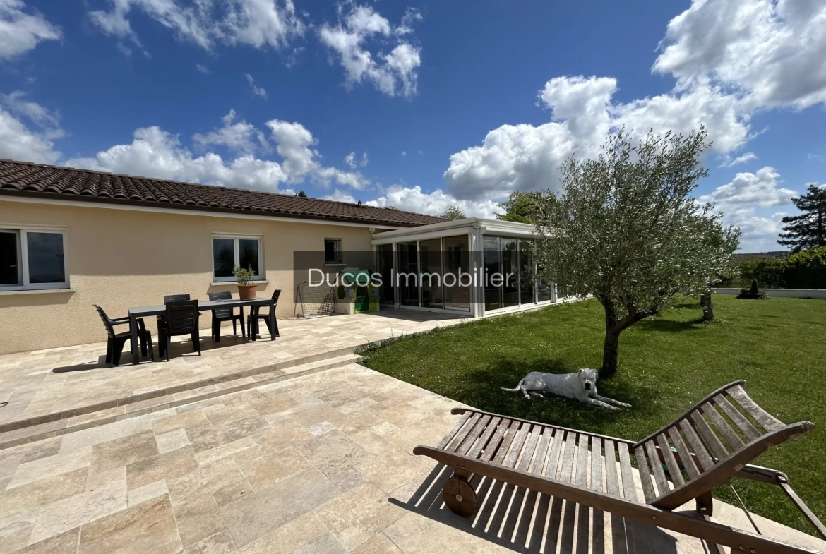 Maison familiale moderne à vendre près de Marmande avec grand garage et jardin clos 