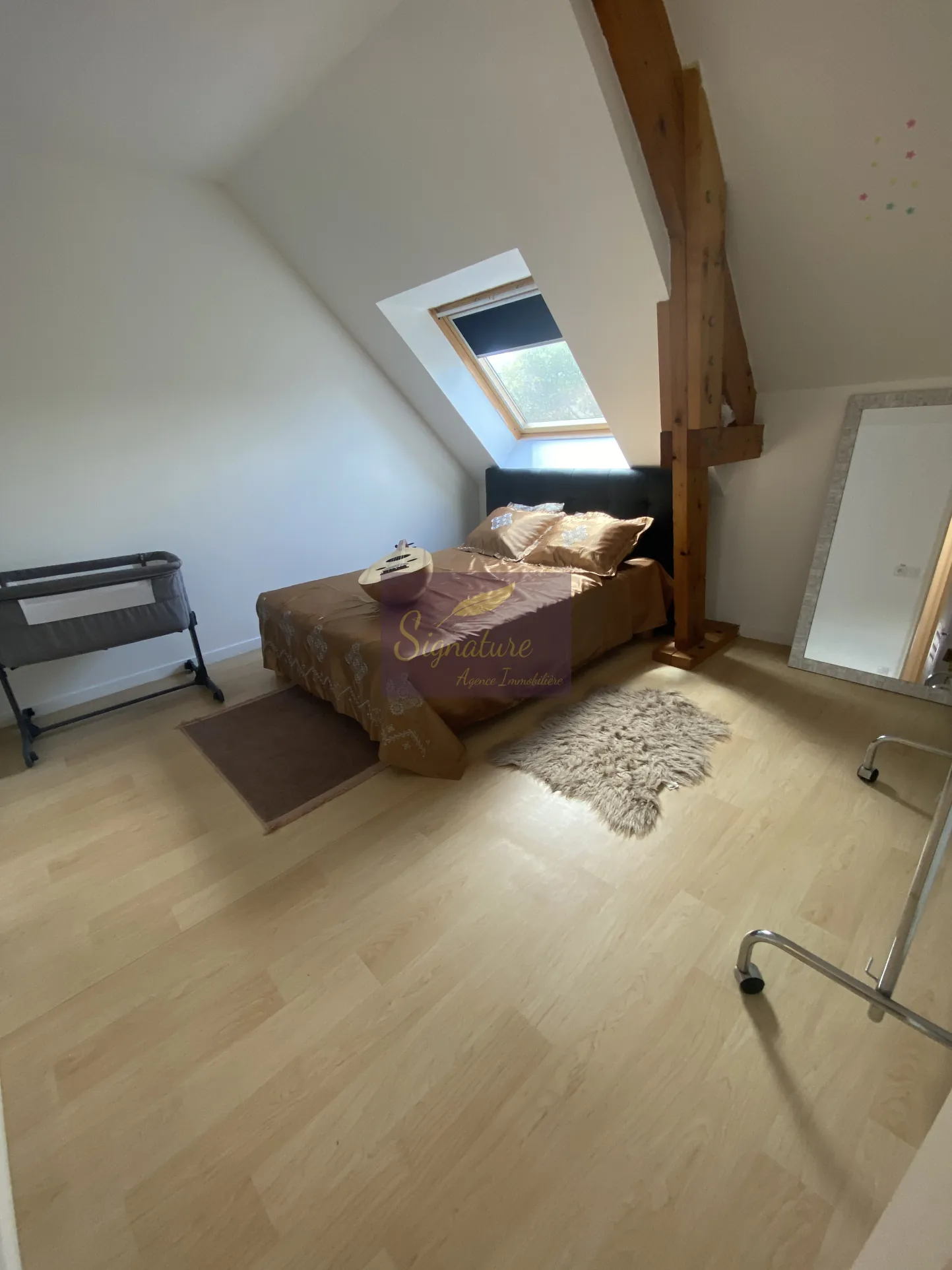 Maison de 3 chambres à Le Mans Sud, récente et bien équipée 