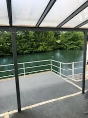 Maison de plain-pied avec accès rivière à Magne - 230 000 € 