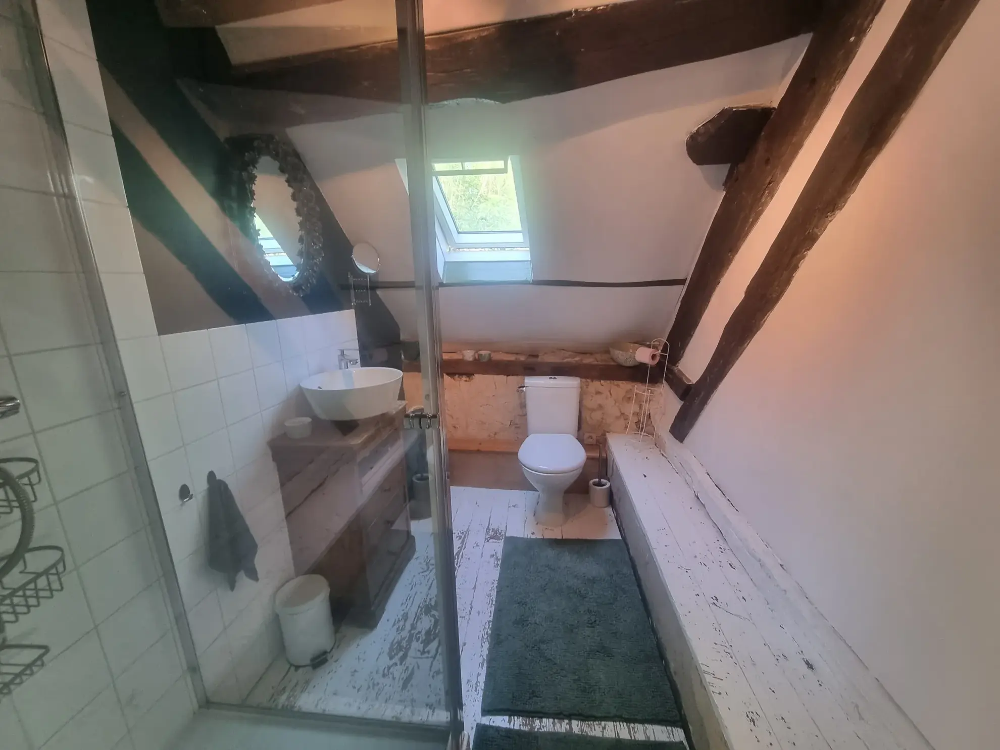 Charmant moulin avec riviere à Mortagne-au-Perche dans un environnement bucolique 