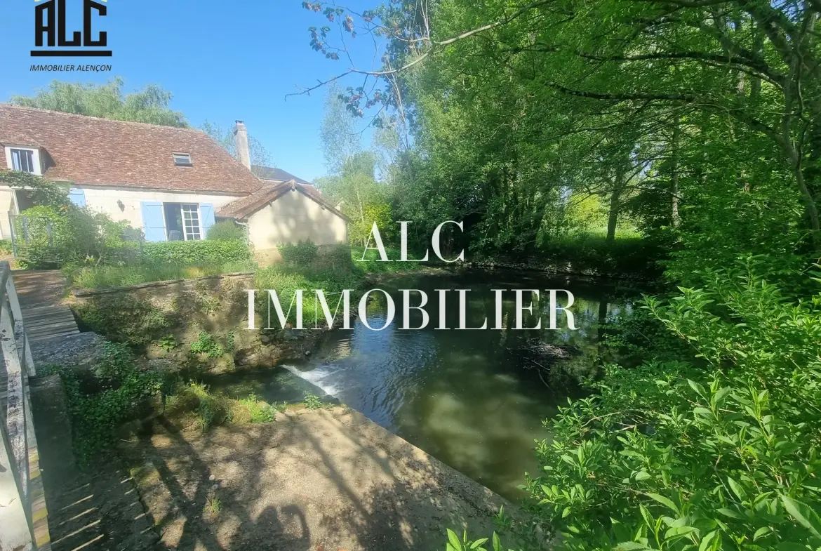 Charmant moulin avec riviere à Mortagne-au-Perche dans un environnement bucolique 