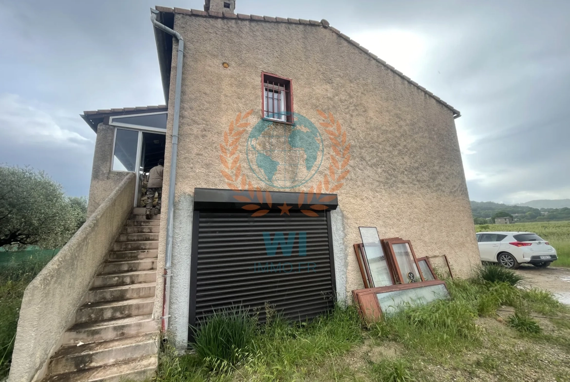Villa à rénover de 130 m² avec jardin à Figanières 