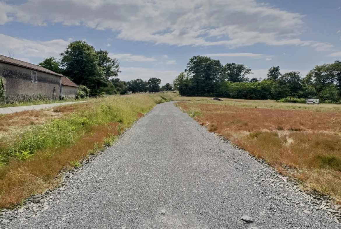 Terrain à vendre à Montfort en Chalosse de 1379 m² pour 51 000 € 