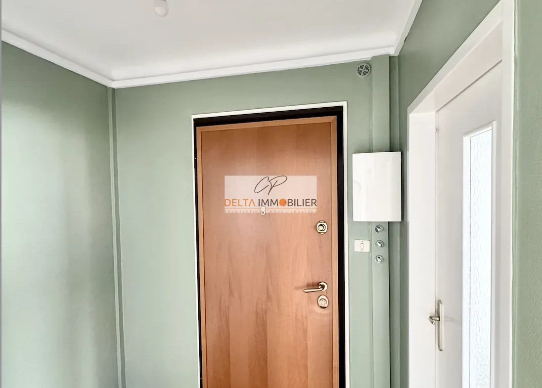Appartement T4/5 rénové avec garage à Riedisheim centre 