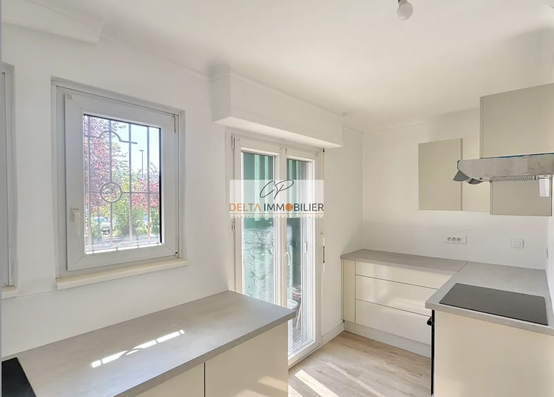 Appartement T4/5 rénové avec garage à Riedisheim centre 