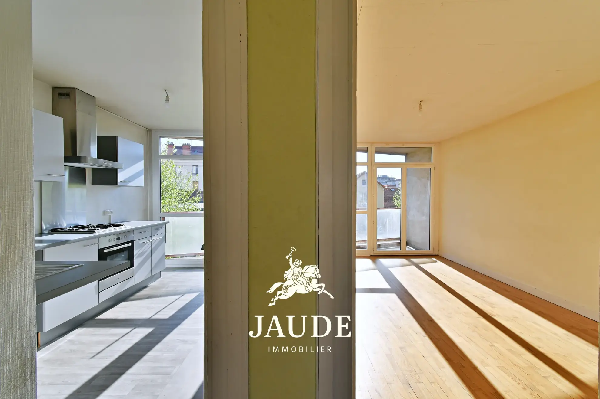 Appartement traversant de 61 m² avec balcons et cave à Clermont-Ferrand 