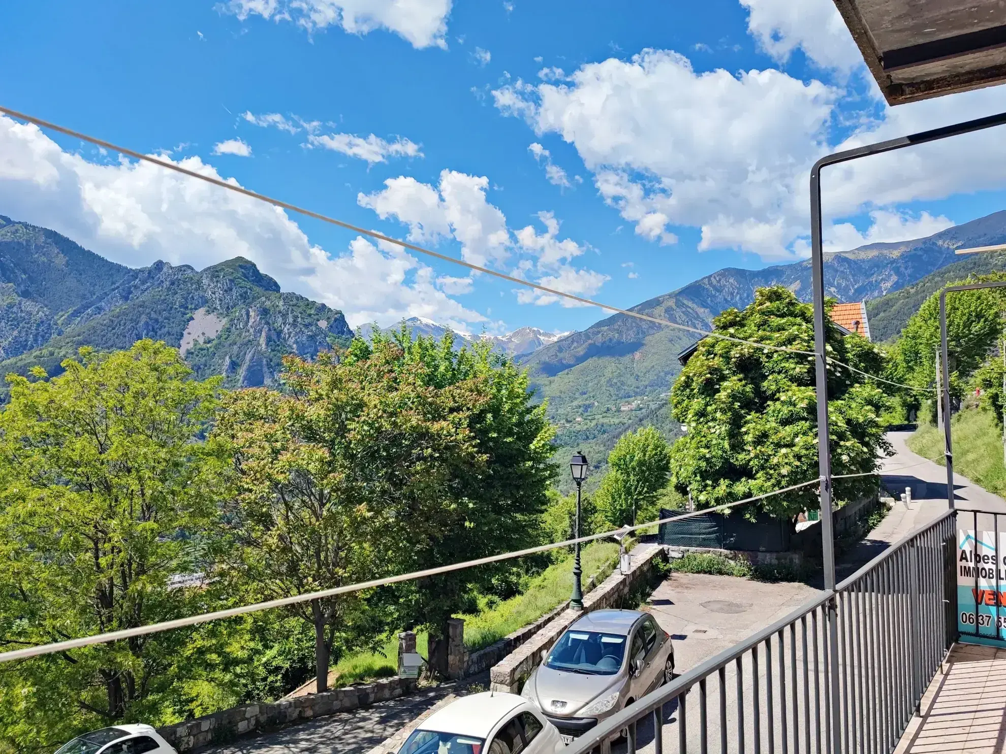 Appartement 3 pièces meublé avec terrasse et vue imprenable à Belvèdère 
