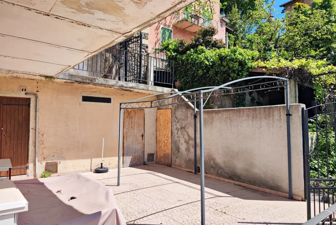 Appartement 3 pièces meublé avec terrasse et vue imprenable à Belvèdère 