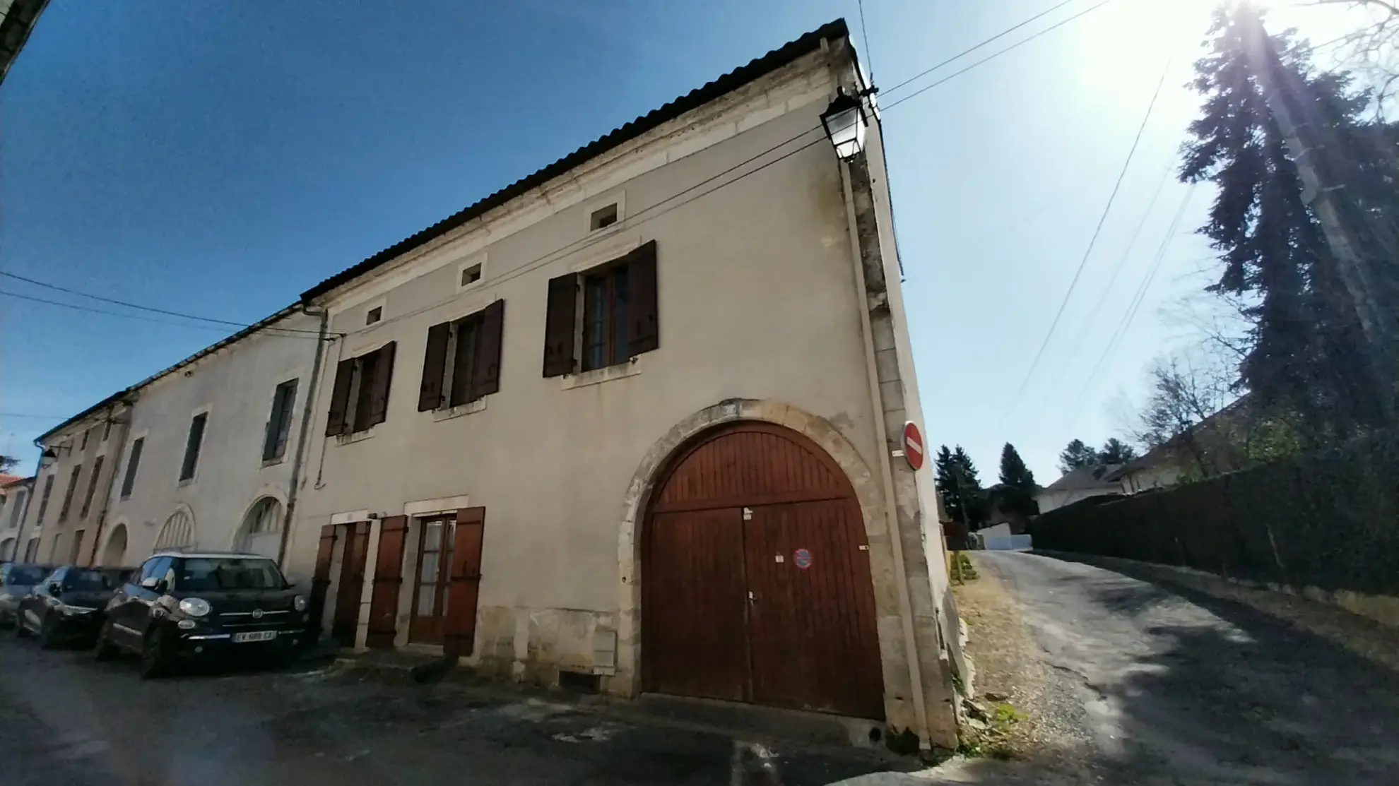 Maison en pierre avec 2 chambres, jardin à Razac-sur-l’Isle, proche Périgueux 