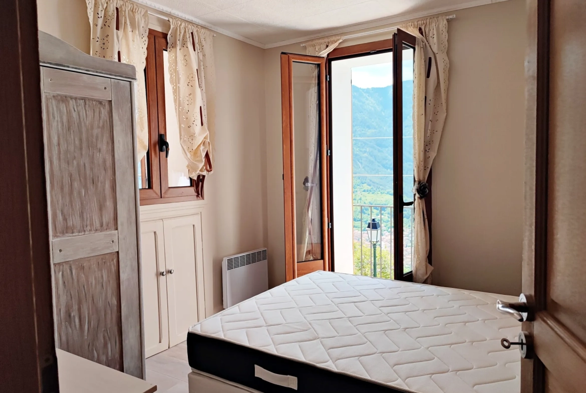 Appartement 3 pièces meublé avec terrasse et vue imprenable à Belvèdère 