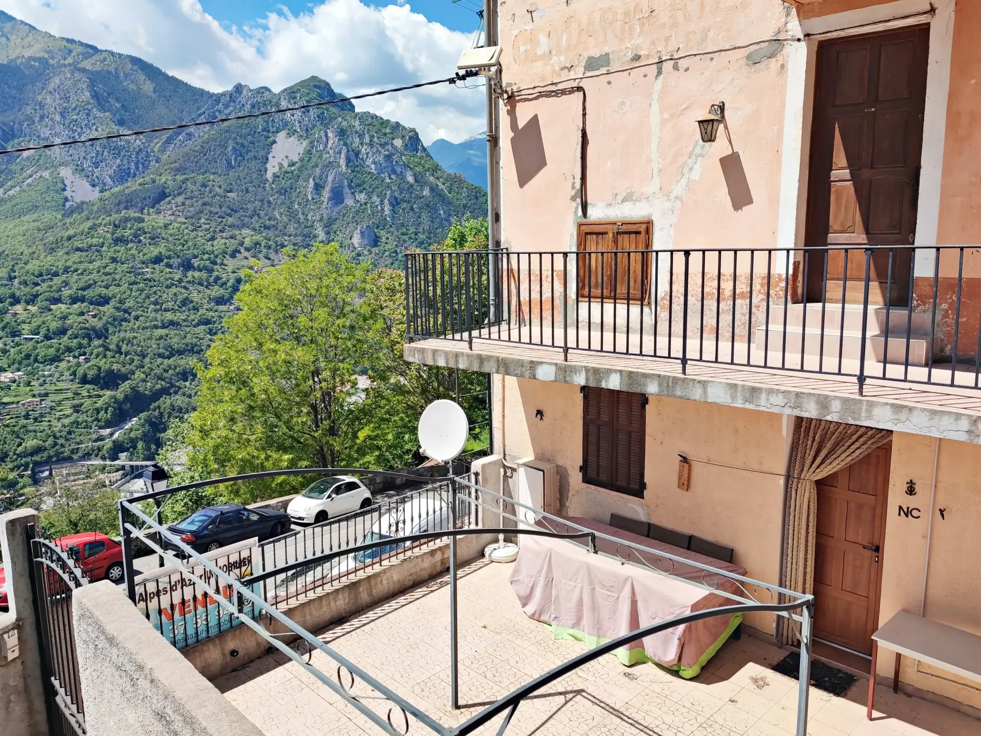 Appartement 3 pièces meublé avec terrasse et vue imprenable à Belvèdère 
