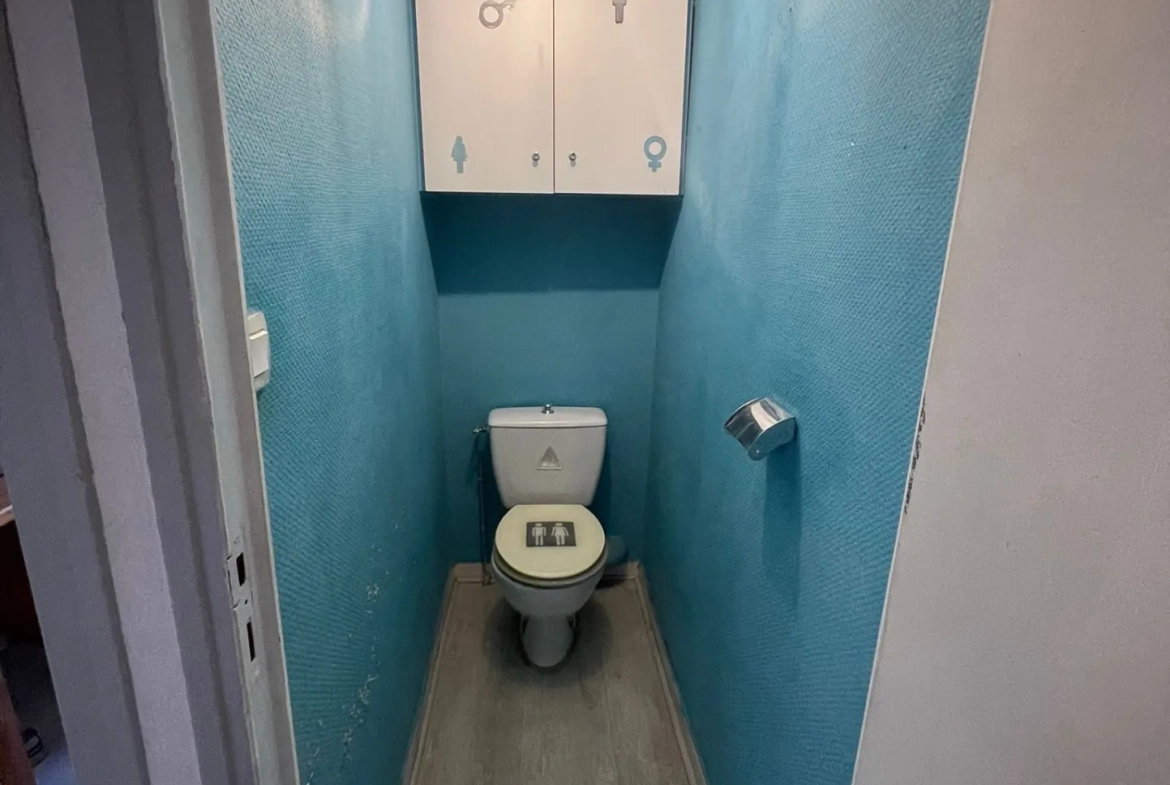 Appartement 3 pièces à Saint-Étienne – Dernier étage, 46m², proche des commodités 
