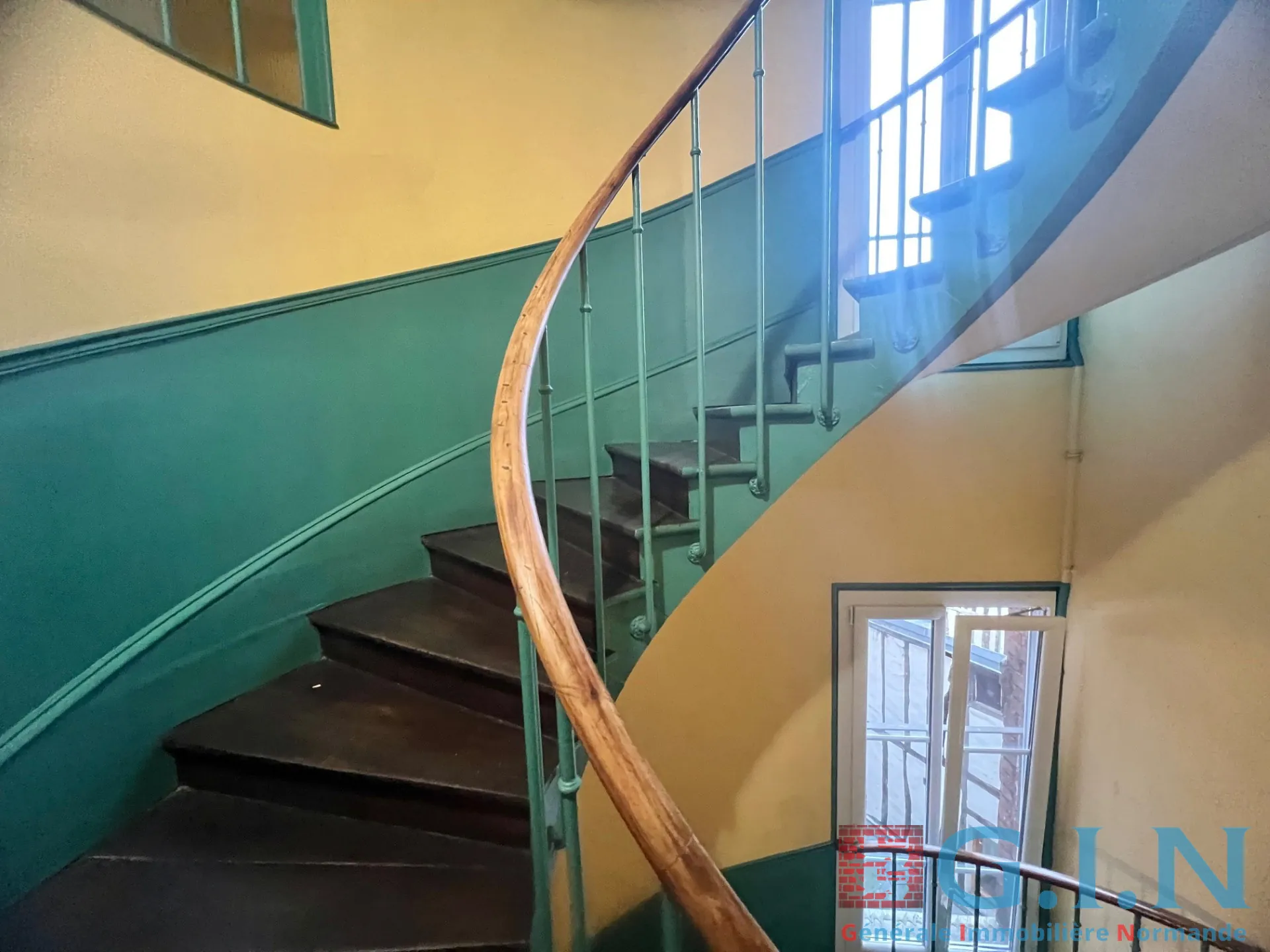 Appartement T2 rénové de 46,20 m² à Rouen, secteur Place Saint-Marc 