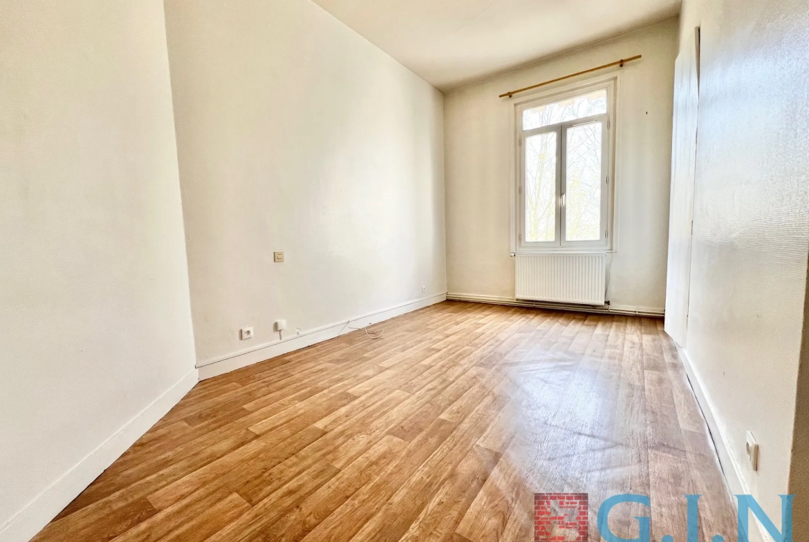 Appartement T2 rénové de 46,20 m² à Rouen, secteur Place Saint-Marc 