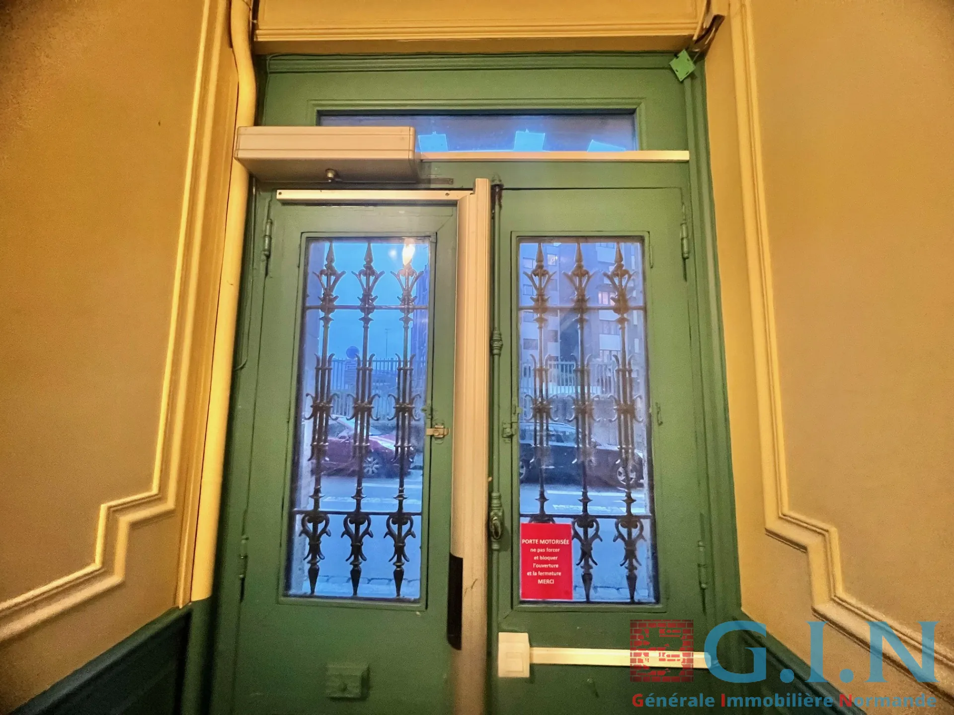 Appartement T2 rénové de 46,20 m² à Rouen, secteur Place Saint-Marc 