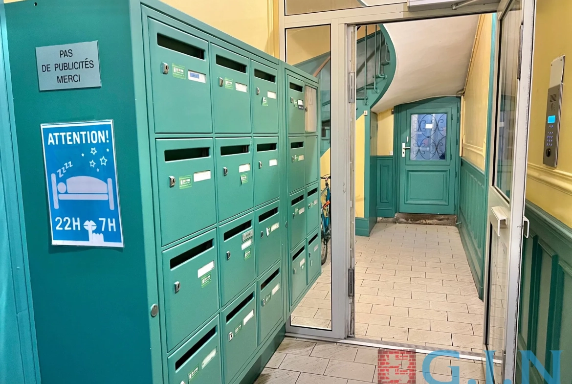 Appartement T2 rénové de 46,20 m² à Rouen, secteur Place Saint-Marc 