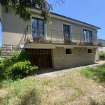 Pavillon à vendre à Cercy la Tour avec sous-sol, garage et grand terrain arboré