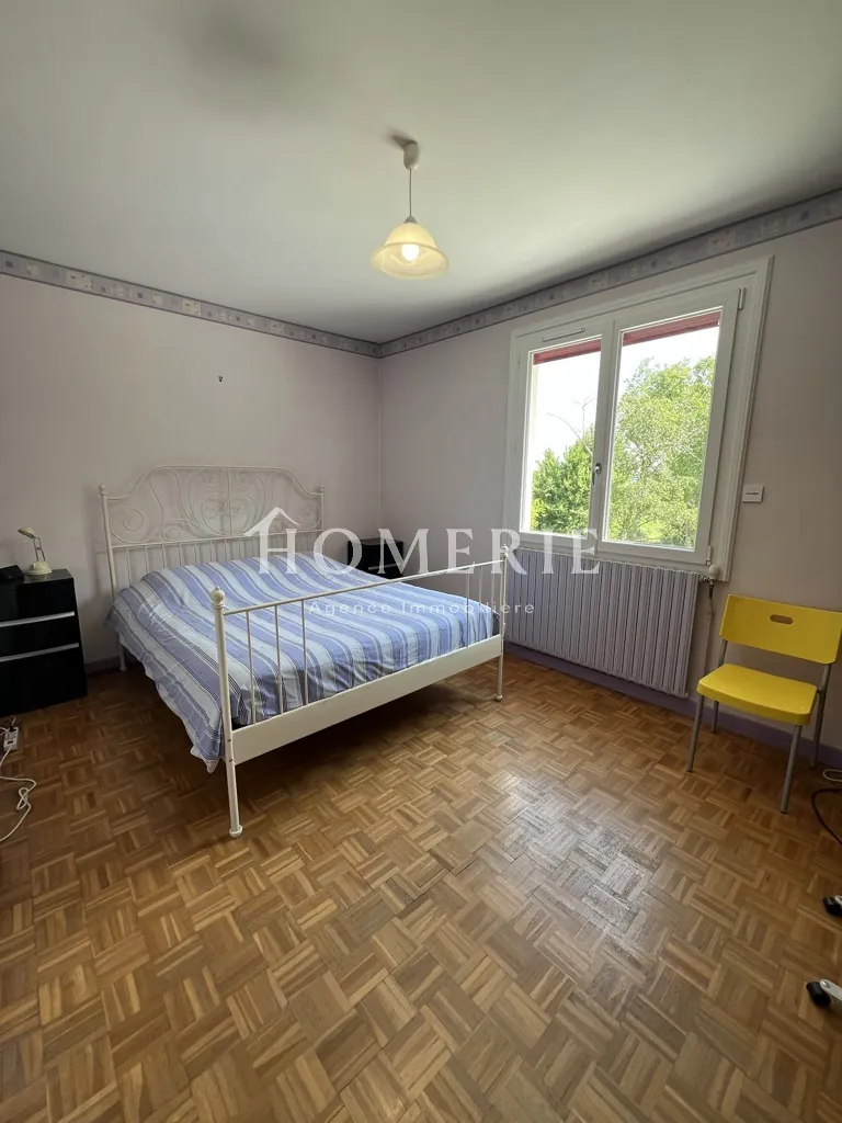 Maison de campagne de 96 m² à seulement 15 min de Sancerre avec grand jardin arboré 