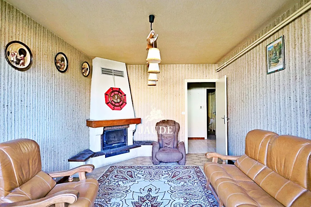 Maison 5 pièces à vendre à Cournon-d'Auvergne avec potentiel de rénovation 