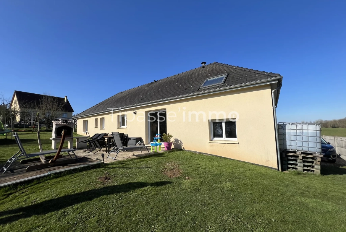 Belle maison T4 récente avec jardin et garage à Bourgtheroulde 
